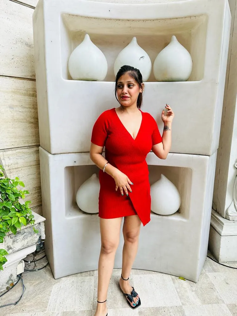 Raipur call girl